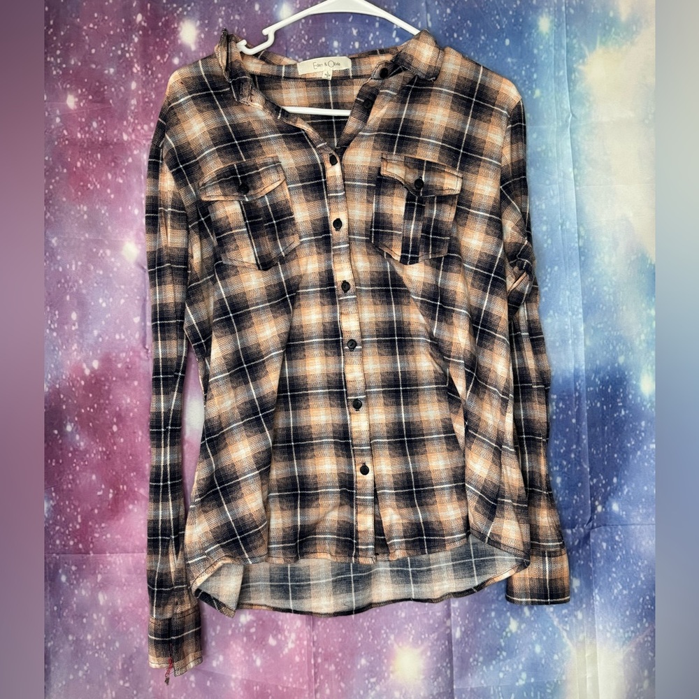 Eden & Olivia plaid shirt 🛍